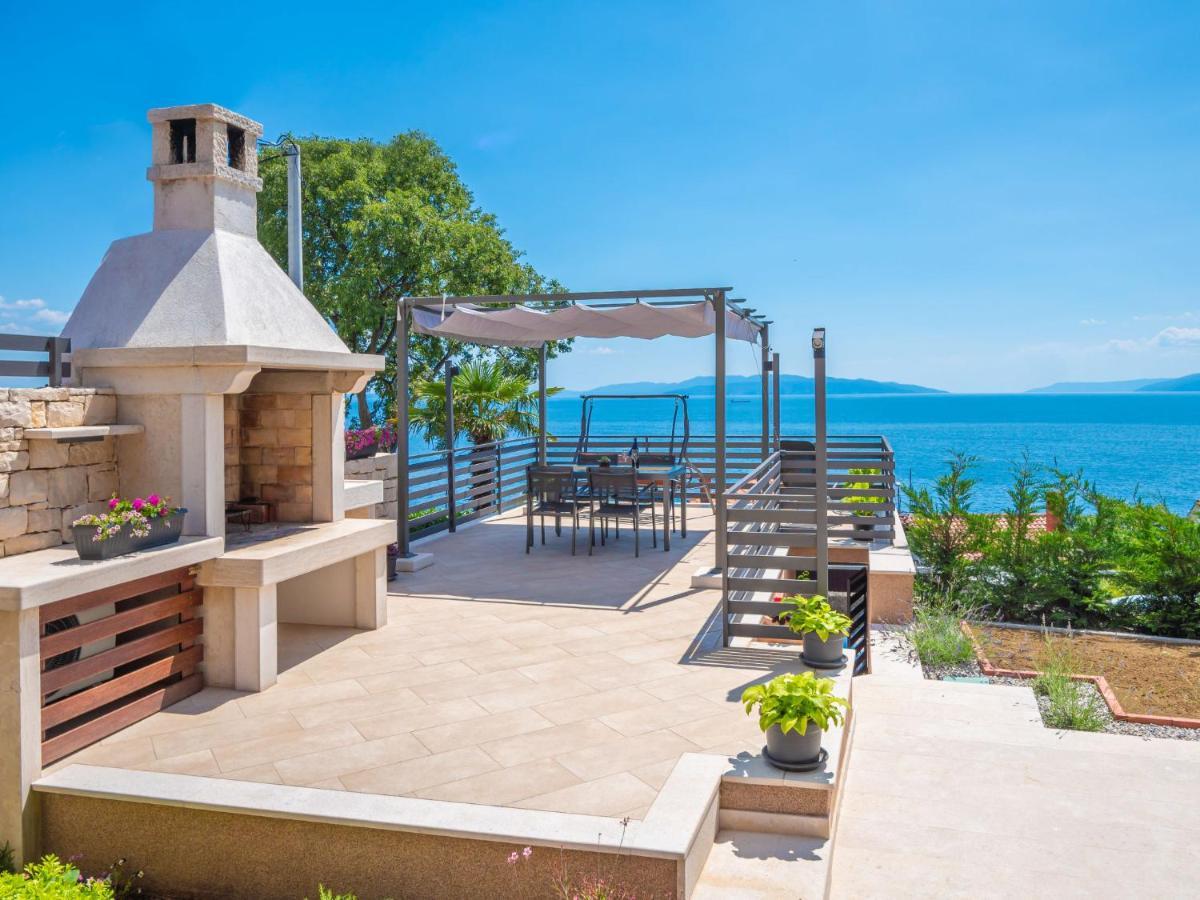 Holiday Home Matea By Interhome Rijeka Exteriör bild
